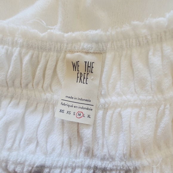 Free People Coconut Smocked Knit Top Shirt Sleeveless Ruffle Medium Ivory.E96 - Picture 6 of 12